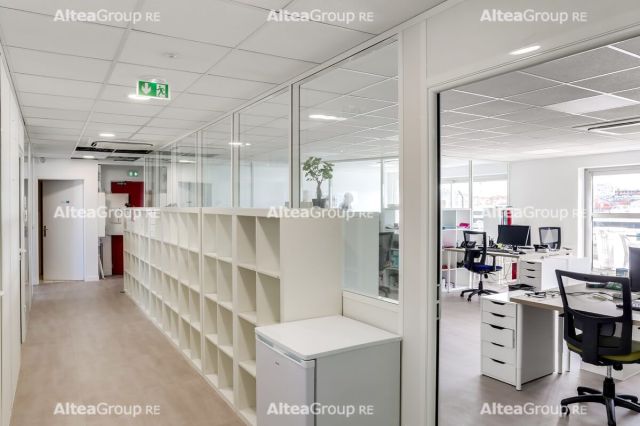 Bureaux à vendre MONTREUIL 570 m²