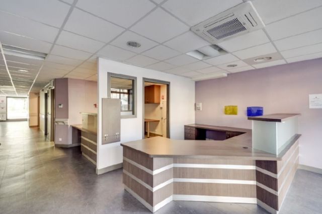 Bureaux à vendre PARIS 15 233 m² - Photo 1