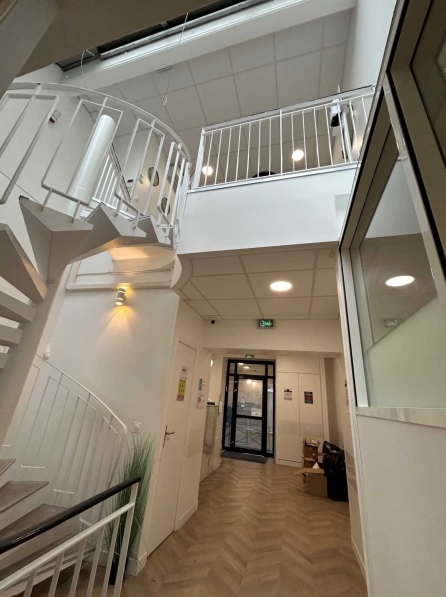 Bureaux à vendre LEVALLOIS-PERRET 222 m² - Photo 1