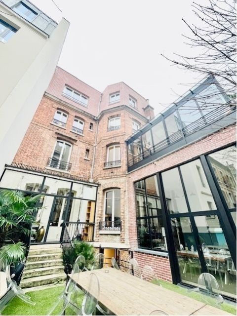Bureaux à vendre PARIS 17 580 m² - Photo 1