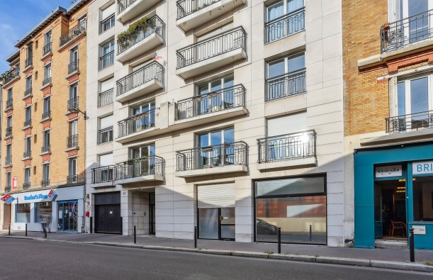 Bureaux à vendre PARIS 15 211 m² - Photo 1