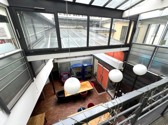 Bureaux à vendre PARIS 15 213 m² - Photo 1