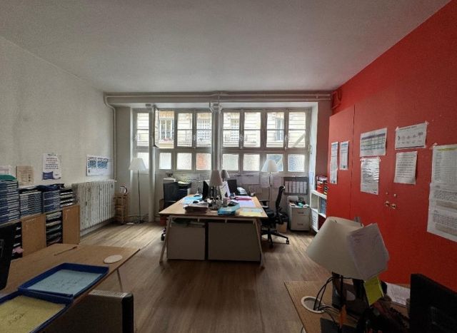Bureaux à vendre PARIS 14 275 m² - Photo 1