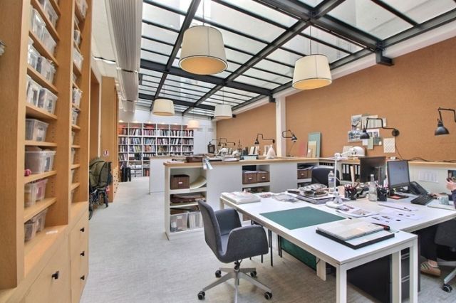 Bureaux à vendre PARIS 11 153 m² - Photo 1