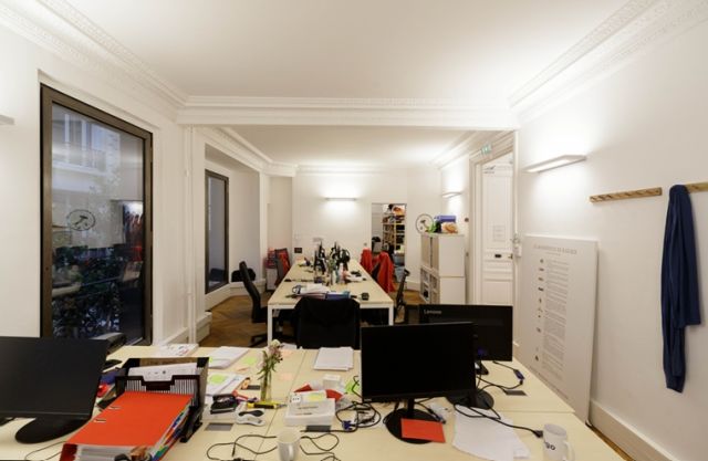 Bureaux à vendre PARIS 04 178 m² - Photo 1