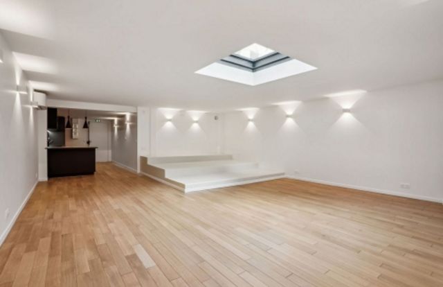 Bureaux à vendre PARIS 17 368 m² - Photo 1