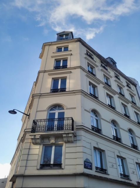 Bureaux à vendre PARIS 12 241 m² - Photo 1
