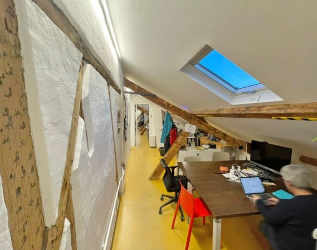 Bureaux à vendre PARIS 11 459 m² - Photo 1