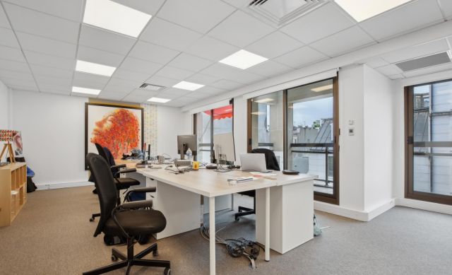 Bureaux à vendre NEUILLY-SUR-SEINE 1035 m² - Photo 1
