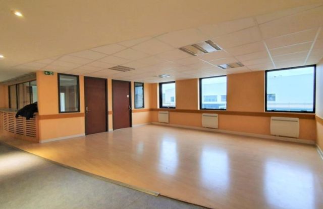Bureaux à vendre ISSY-LES-MOULINEAUX 480 m² - Photo 2