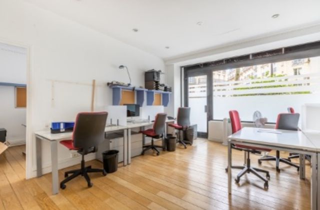 Bureaux à vendre PARIS 16 1562 m² - Photo 2