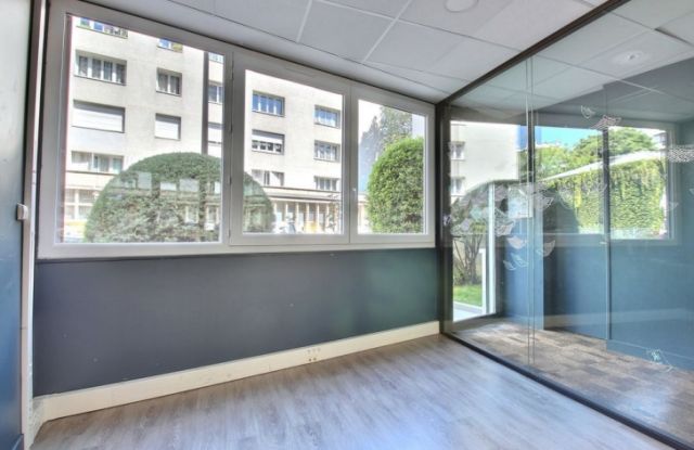 Bureaux à vendre PARIS 12 529 m² - Photo 2
