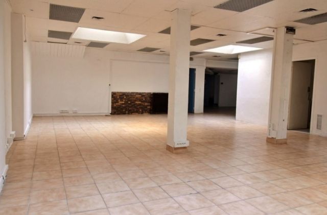 Bureaux à vendre PARIS 15 230 m² - Photo 2