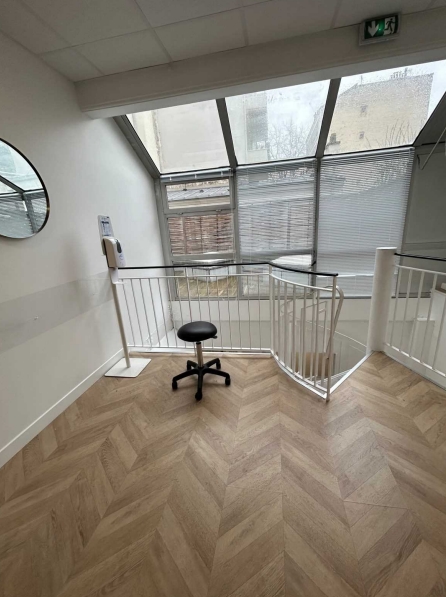 Bureaux à vendre LEVALLOIS-PERRET 222 m² - Photo 2