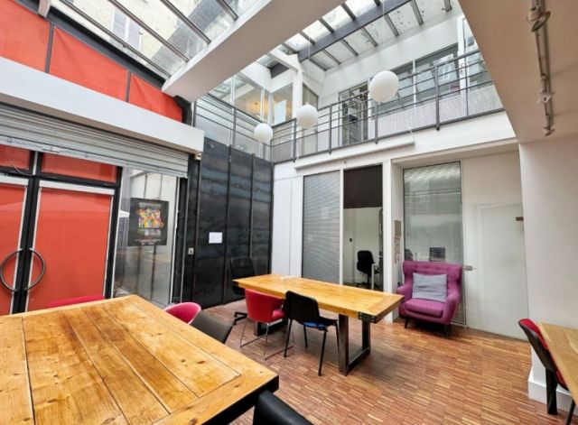 Bureaux à vendre PARIS 15 213 m² - Photo 2