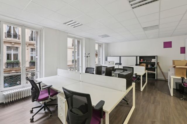 Bureaux à vendre PARIS 08 285 m² - Photo 2
