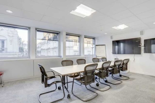 Bureaux à vendre PARIS 16 2960 m² - Photo 2