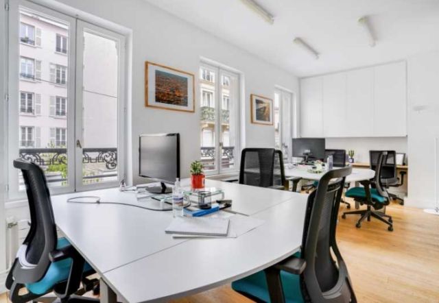 Bureaux à vendre PARIS 17 460 m² - Photo 2