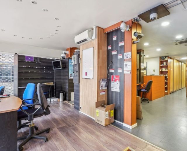 Bureaux à vendre PARIS 11 240 m² - Photo 3