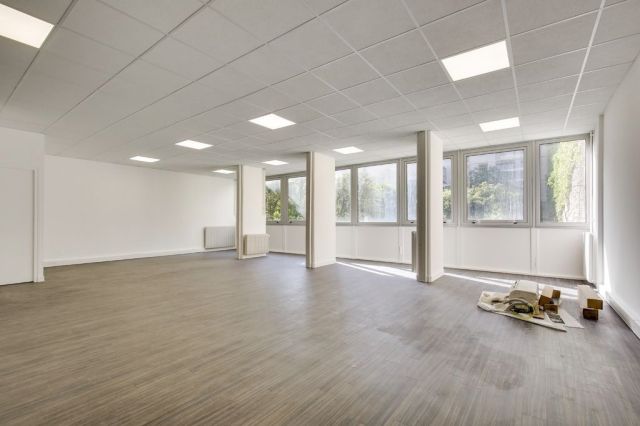 Bureaux à vendre PARIS 15 153 m² - Photo 4