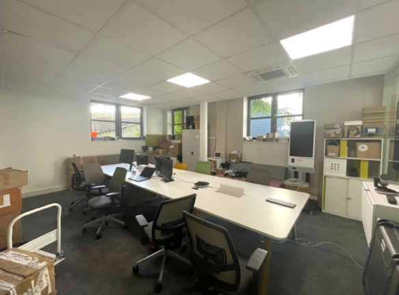 Bureaux à vendre BOULOGNE-BILLANCOURT 479 m² - Photo 4