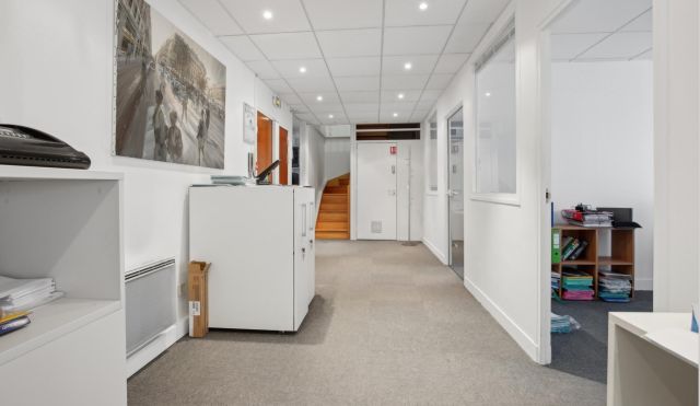 Bureaux à vendre NEUILLY-SUR-SEINE 1035 m² - Photo 4