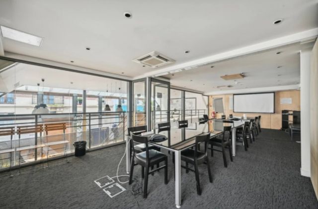Bureaux à vendre PARIS 14 653 m² - Photo 5