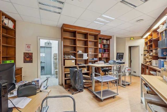 Bureaux à vendre PARIS 15 303 m² - Photo 5
