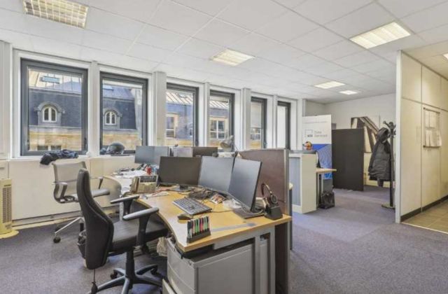 Bureaux à vendre PARIS 08 235 m² - Photo 6